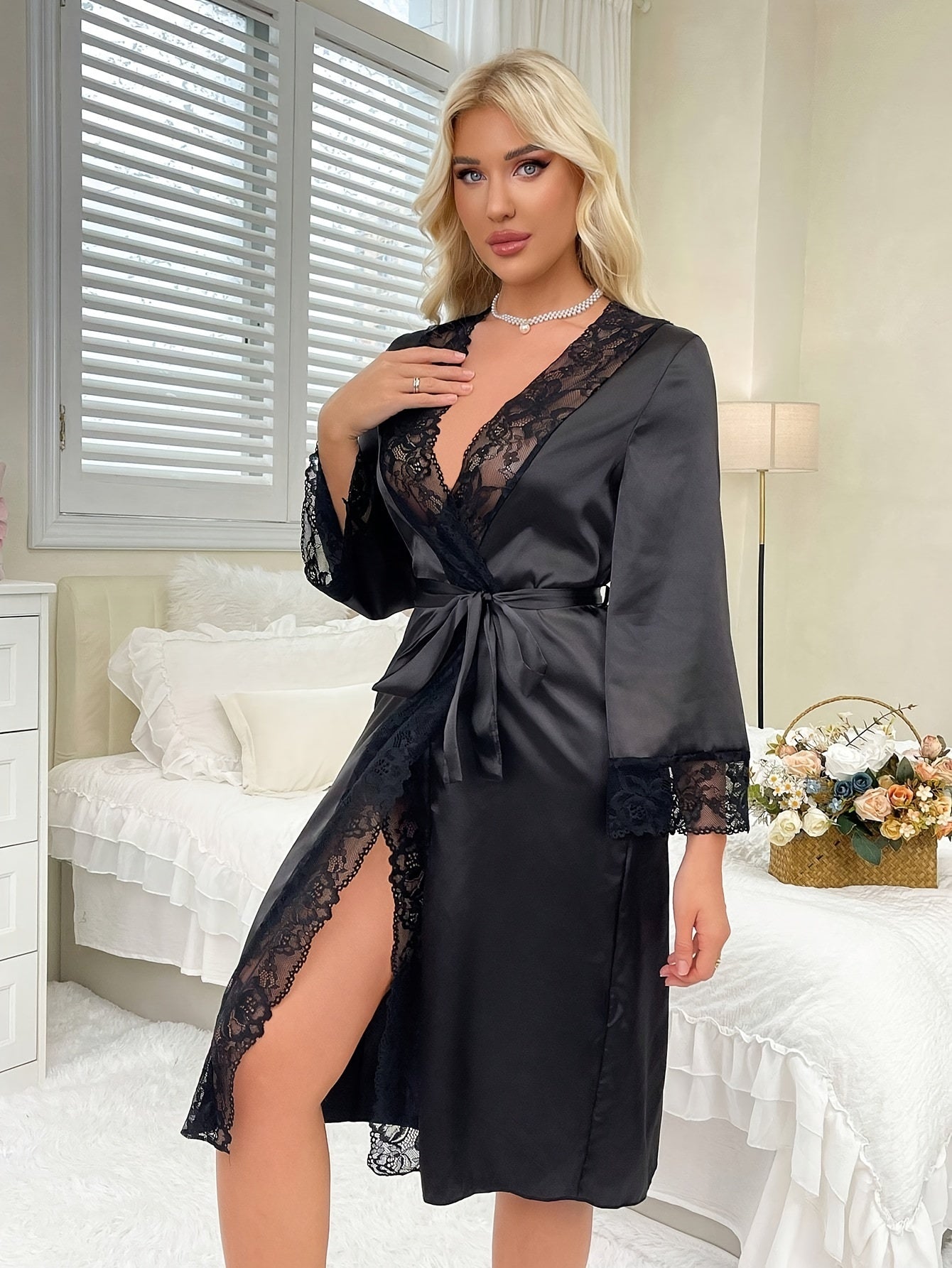 Solid Color Lace Trim Elegant Sleep Robe