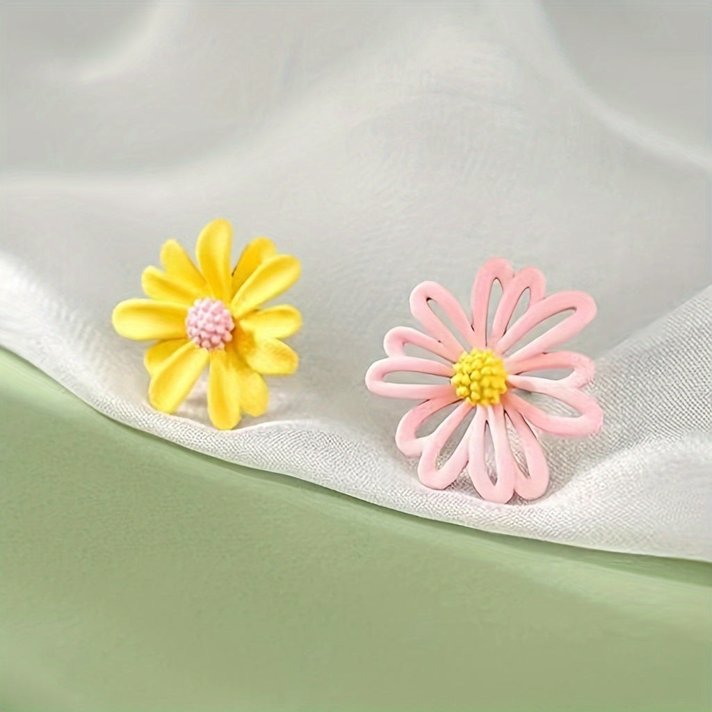 Charming Asymmetric Daisy Flower Stud Earrings.
