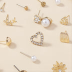A Set of 30 Stylish Heart-Shaped Letter Stud Earrings