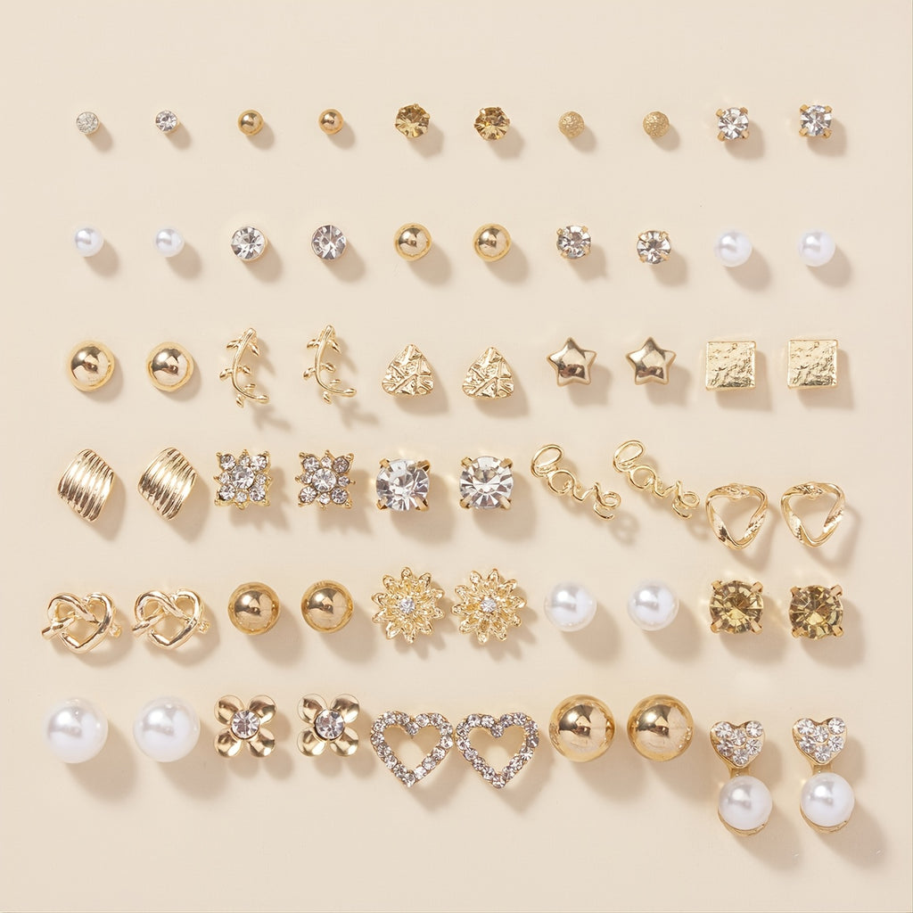 A Set of 30 Stylish Heart-Shaped Letter Stud Earrings