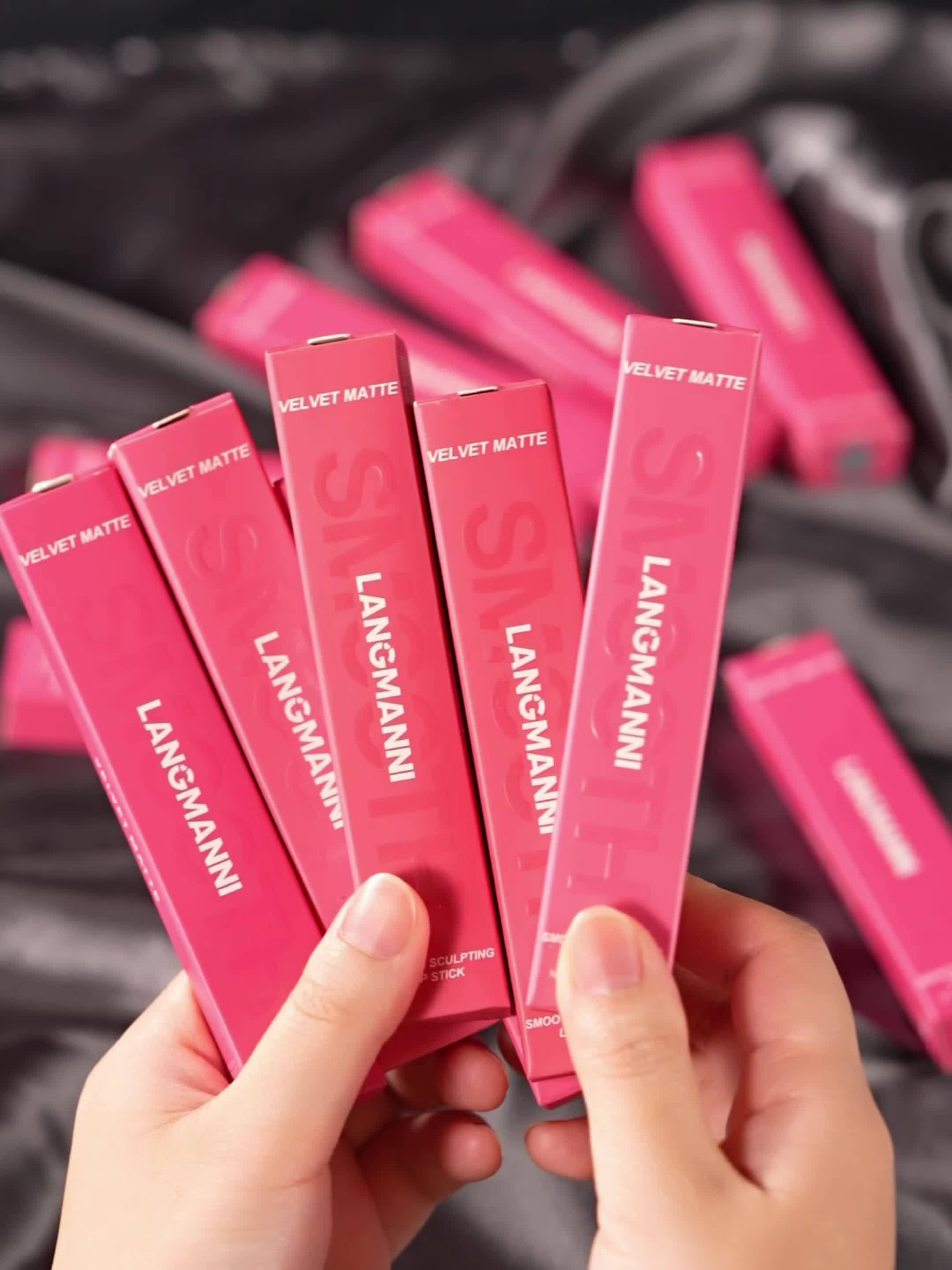 Smooth Velvet Matte Lipstick