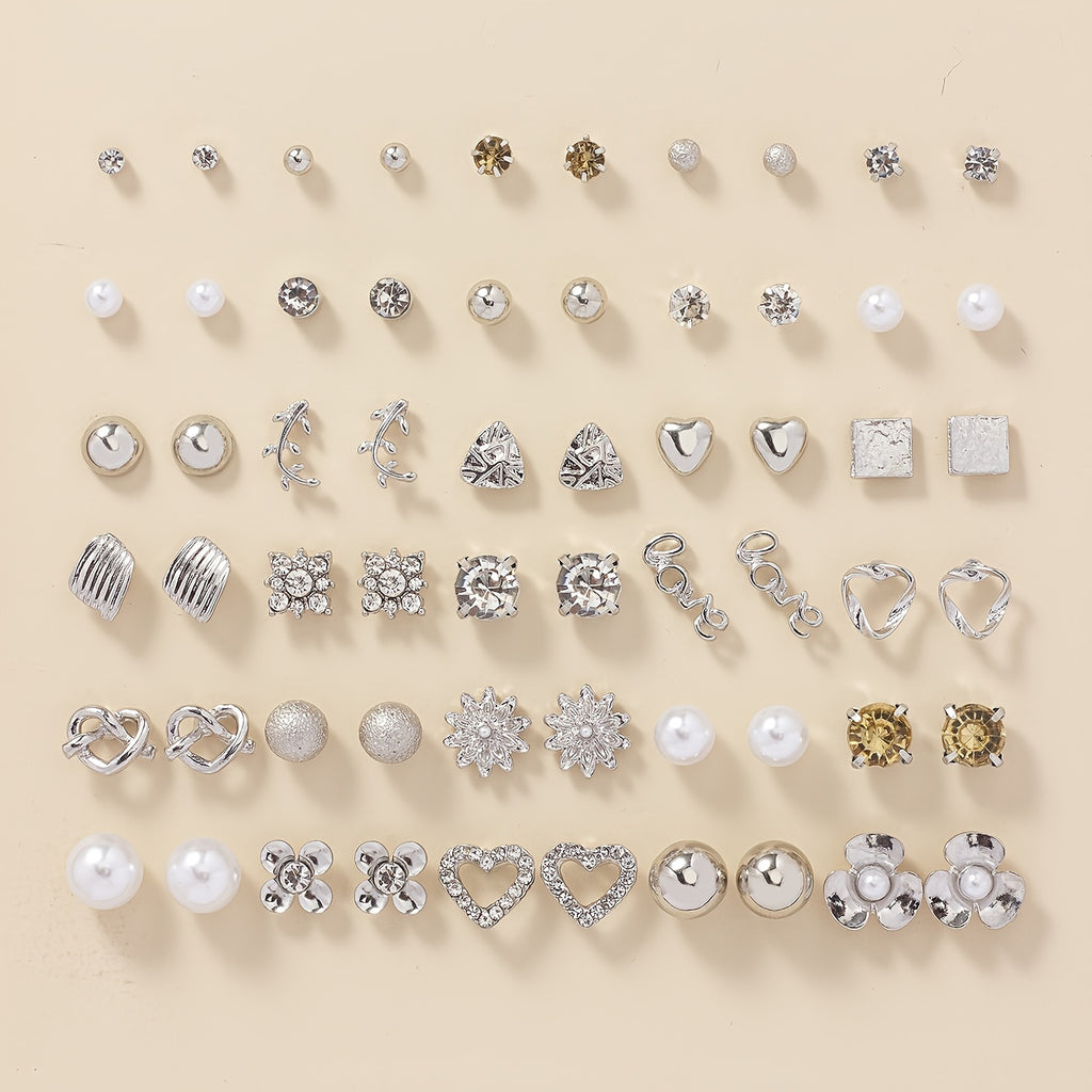 A Set of 30 Stylish Heart-Shaped Letter Stud Earrings