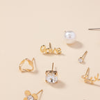 A Set of 30 Stylish Heart-Shaped Letter Stud Earrings