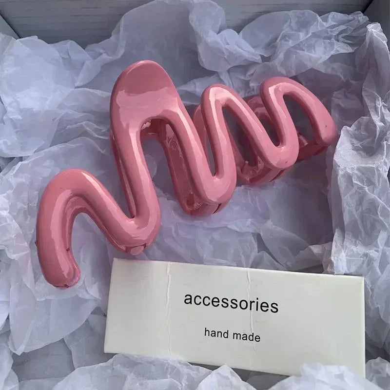 Jelly Wave Hair Claw Hairpin.