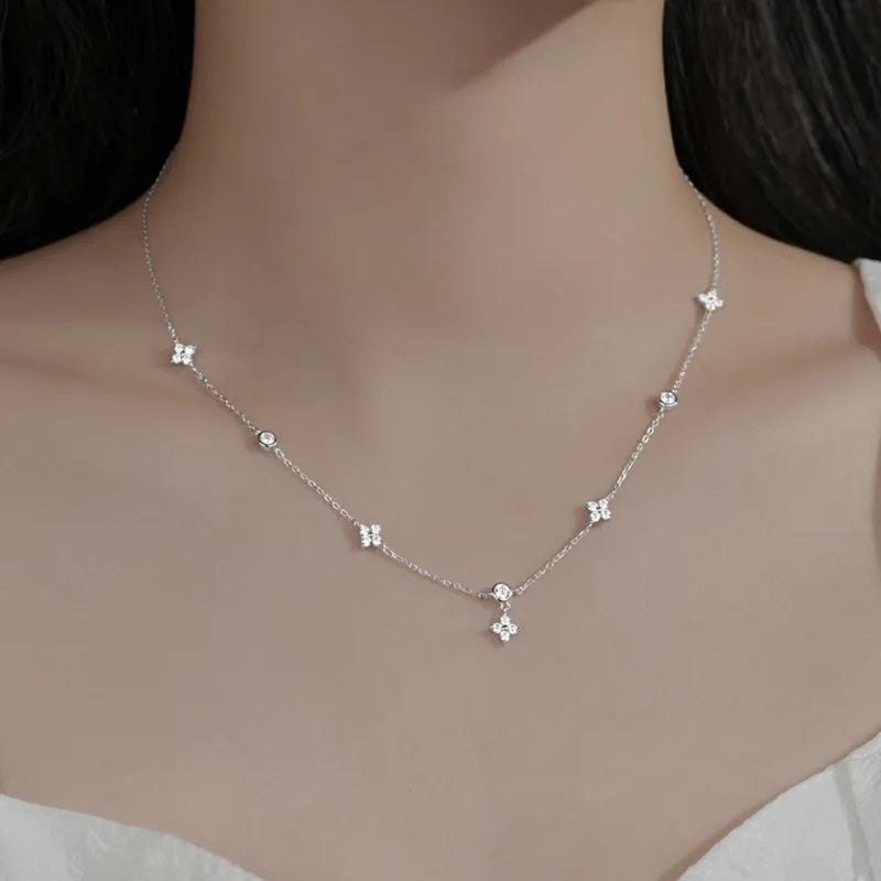 ANENJERY Inlaid Zircon Four-leaf Flower Chain Necklace.
