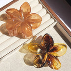 Hawaiian Gradient Flower Hair Claw Clip