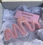 Jelly Wave Hair Claw Hairpin.