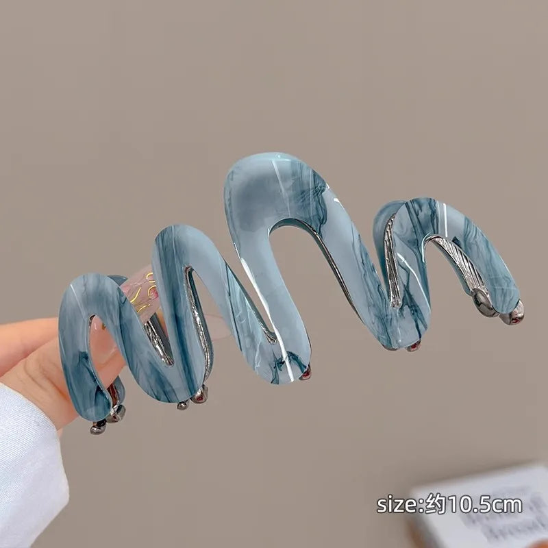 Jelly Wave Hair Claw Hairpin.
