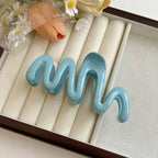 Jelly Wave Hair Claw Hairpin.