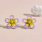 Charming Asymmetric Daisy Flower Stud Earrings.