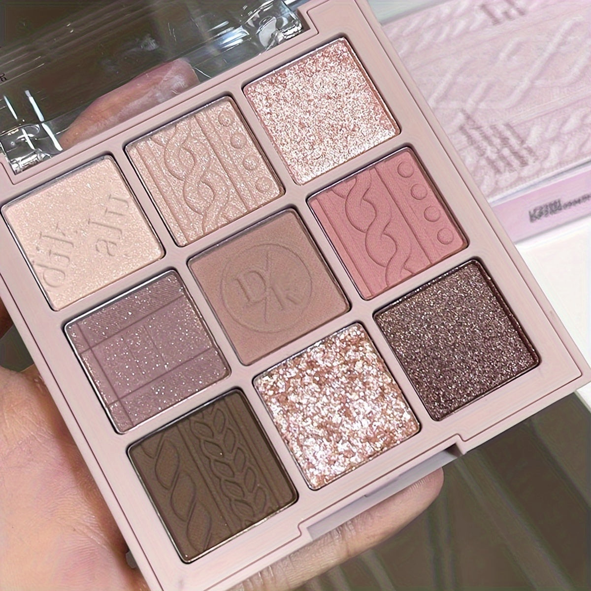 9-color Eyeshadow Palette Pearly Glitter Makeup
