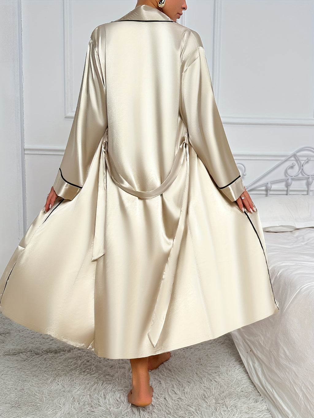 Women's Luxurious Silky Long Sleeve Robe set
